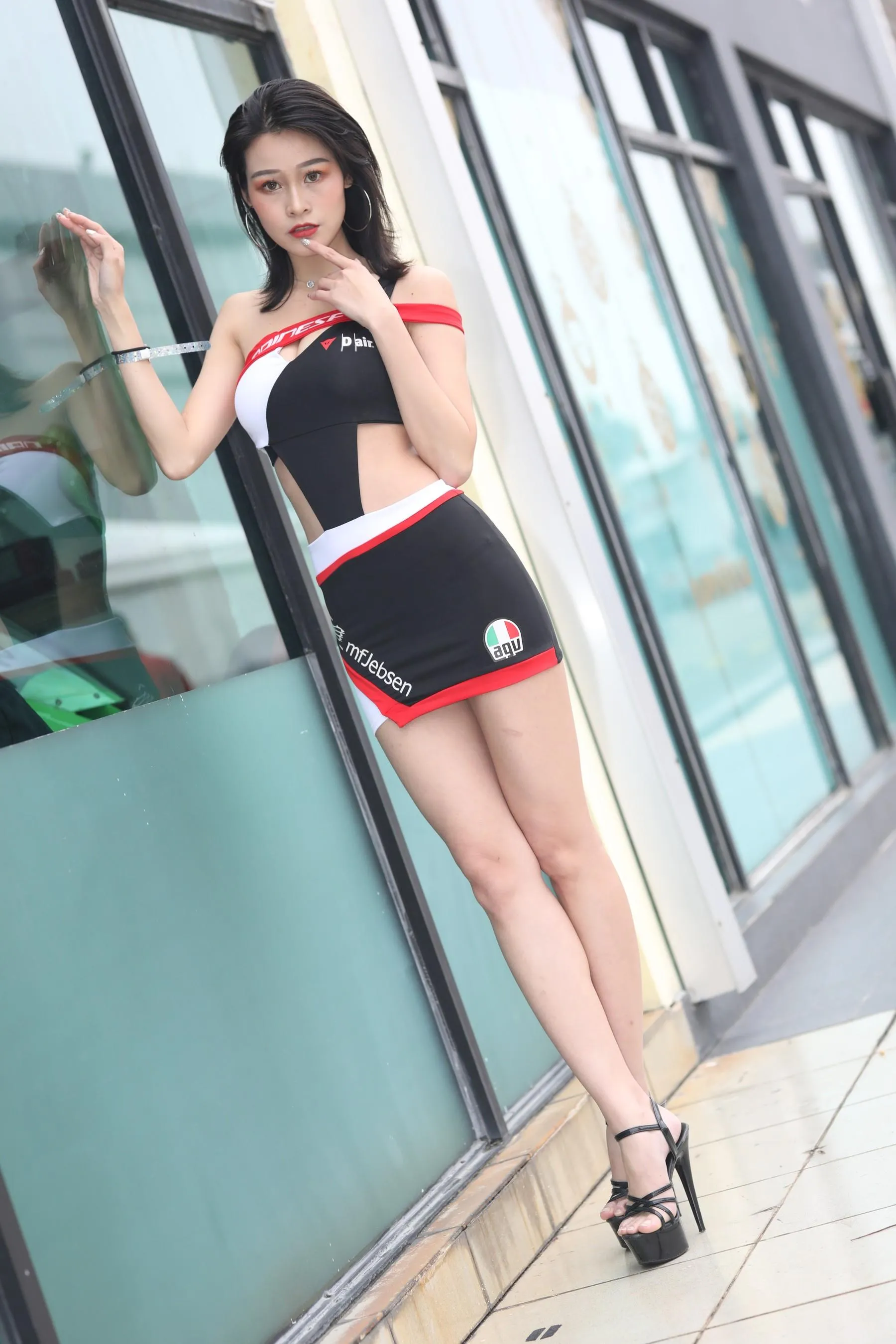 [魔镜街拍] NO.080 展会街拍模特2 [118P]插图7